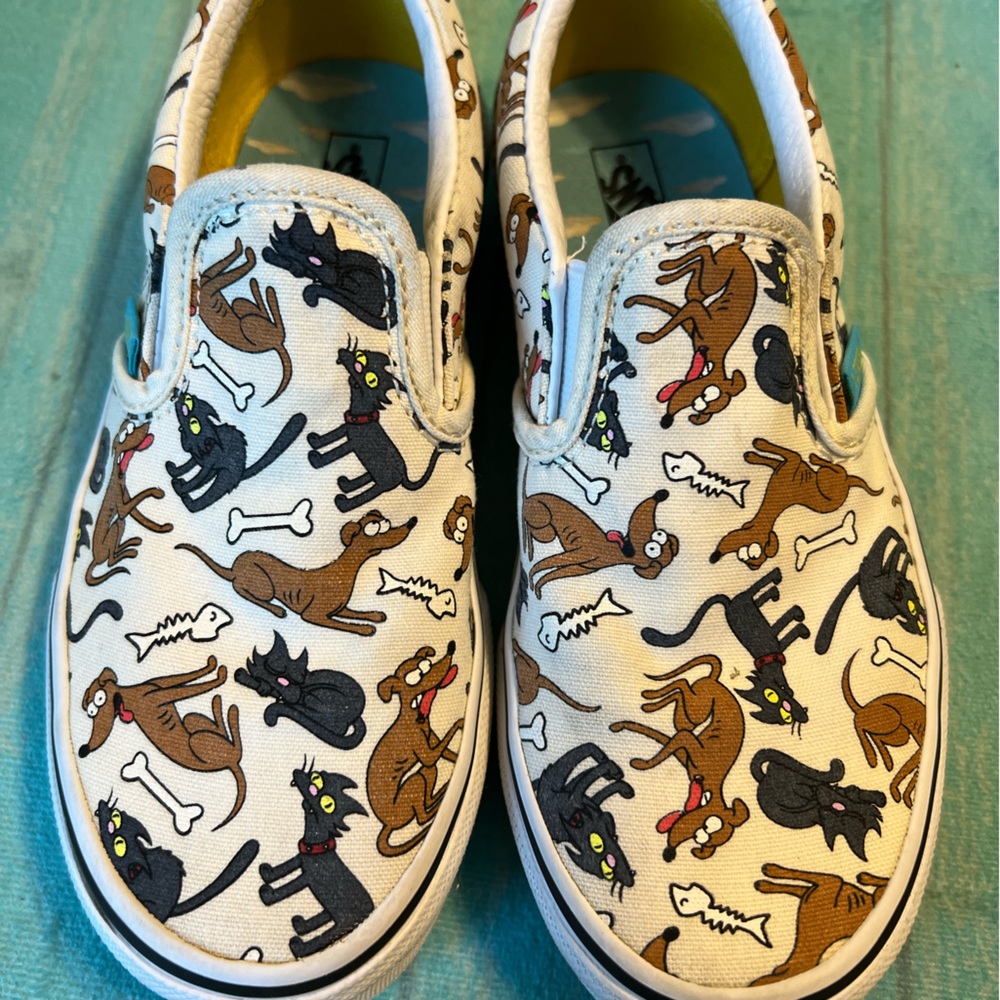 Vans Kids Simpsons Sneakers  - White and Black